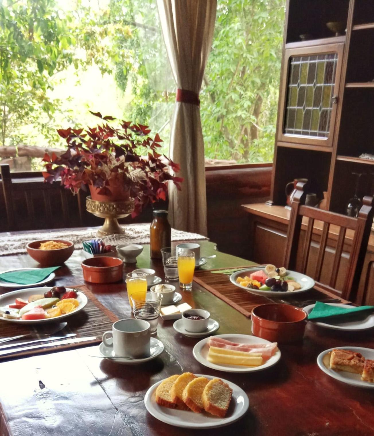 Criollo Lodge Hoyo de Epuyén Buitenkant foto